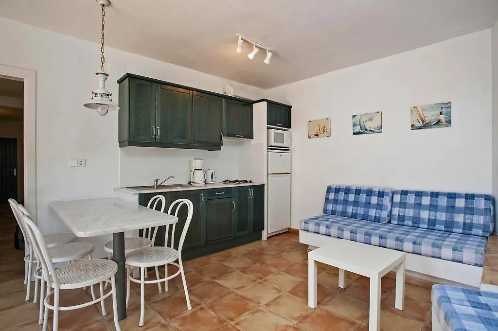 Apartaments El Berganti En Canyelles Petites Roses Appartement