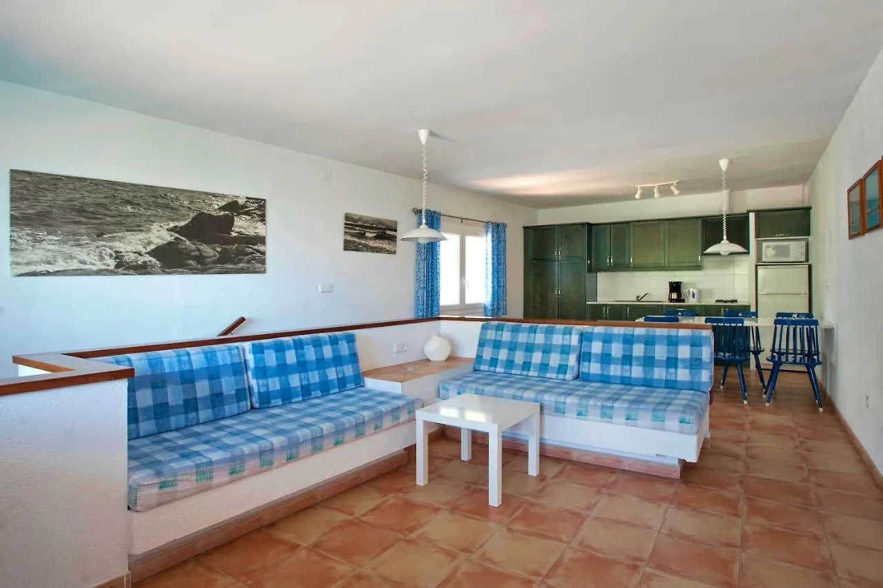 Apartment Apartaments El Berganti En Canyelles Petites Roses
